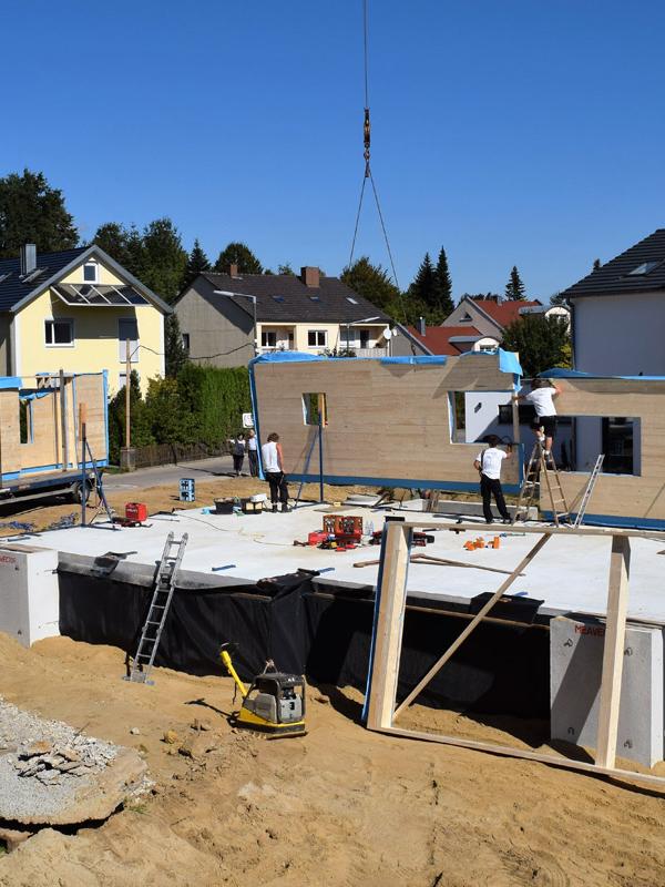 Holzhaus Aufstellen 1